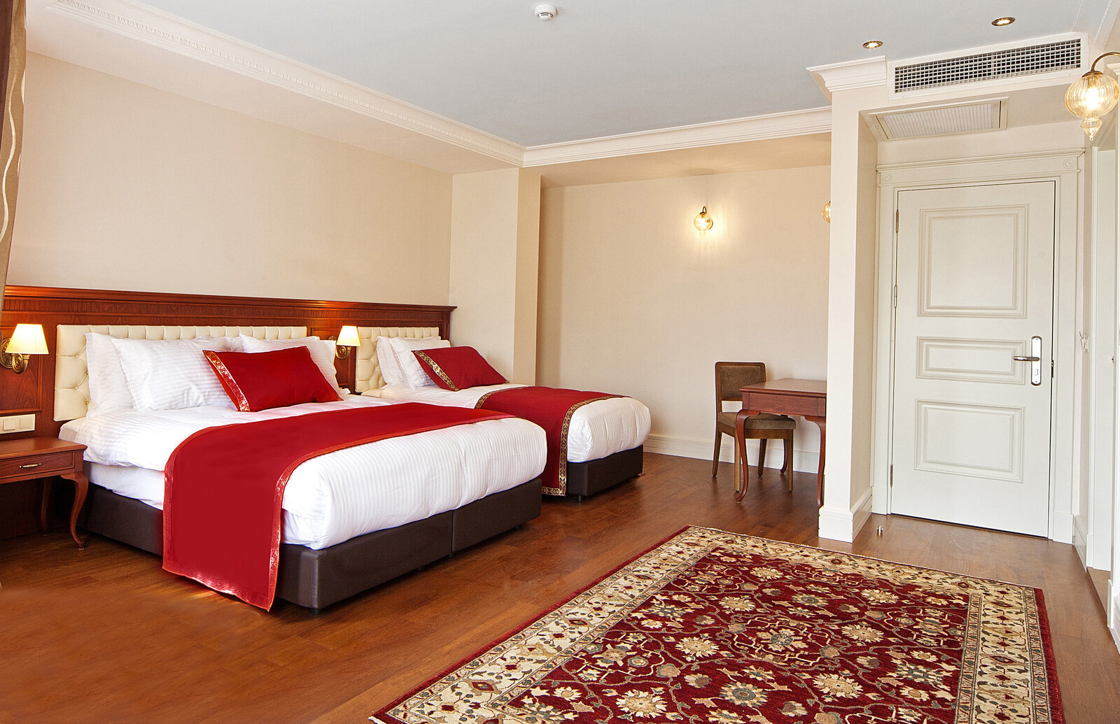 Superior Triple Room – Aren Suites