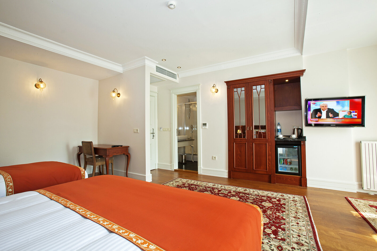 Superior Üç Kişilik Oda – Aren Suites